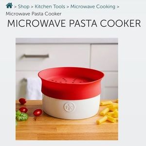 Pampered Chef Microwave Pasta Cooker Brand New in Box